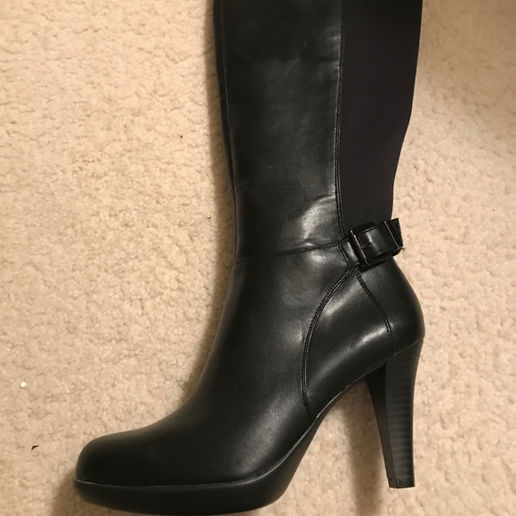 Black Alfani Boots 7.5M Brand NEW-Still in Box - Picture 2 of 7